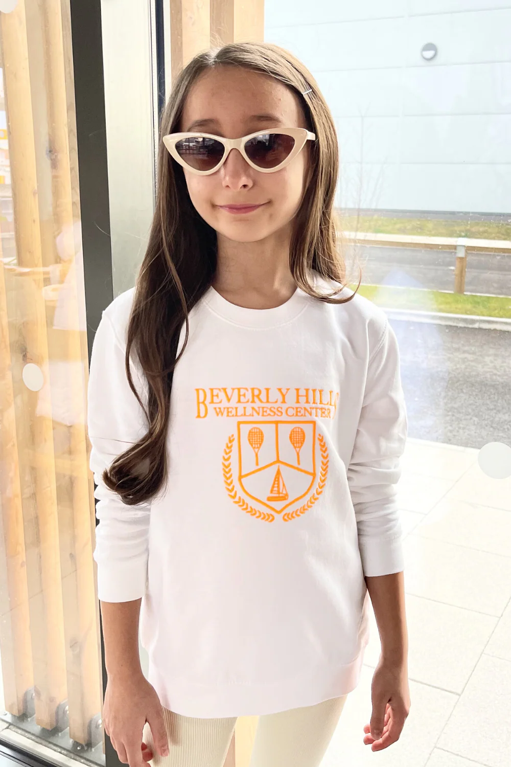 Mini white Beverly hills embroidered sweater - Image 3