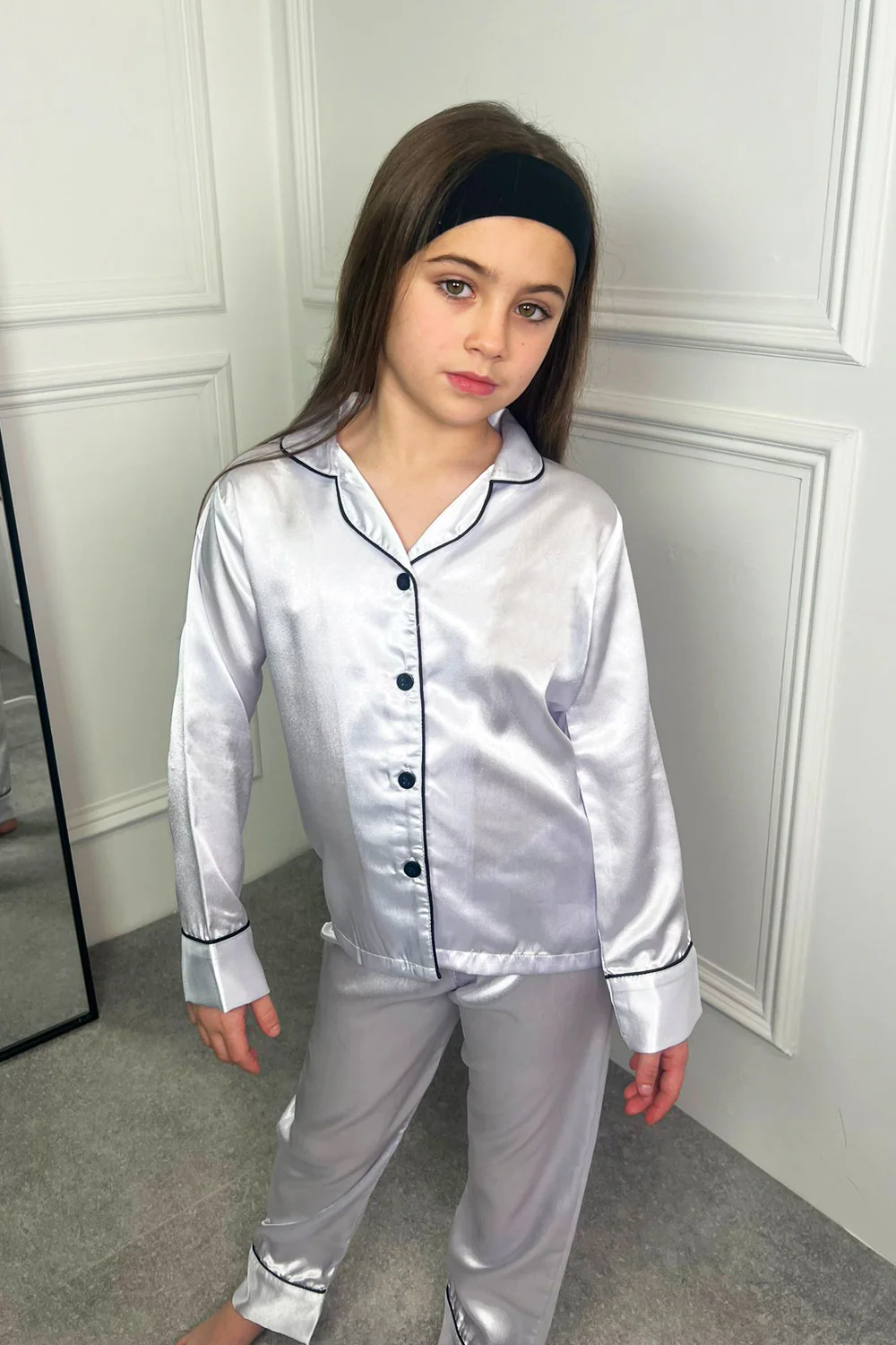 Mini Casey white Satin Pyjamas - Image 3