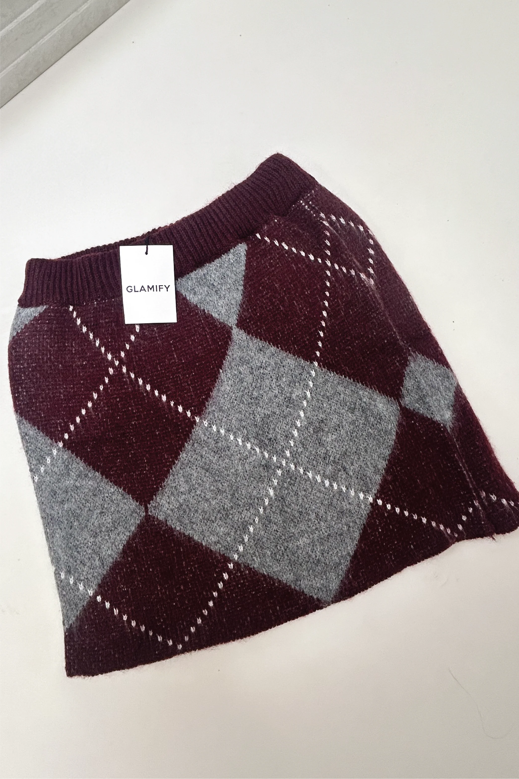 MITZI WINE GREY CHECKED KNITTED SKIRT - Image 3