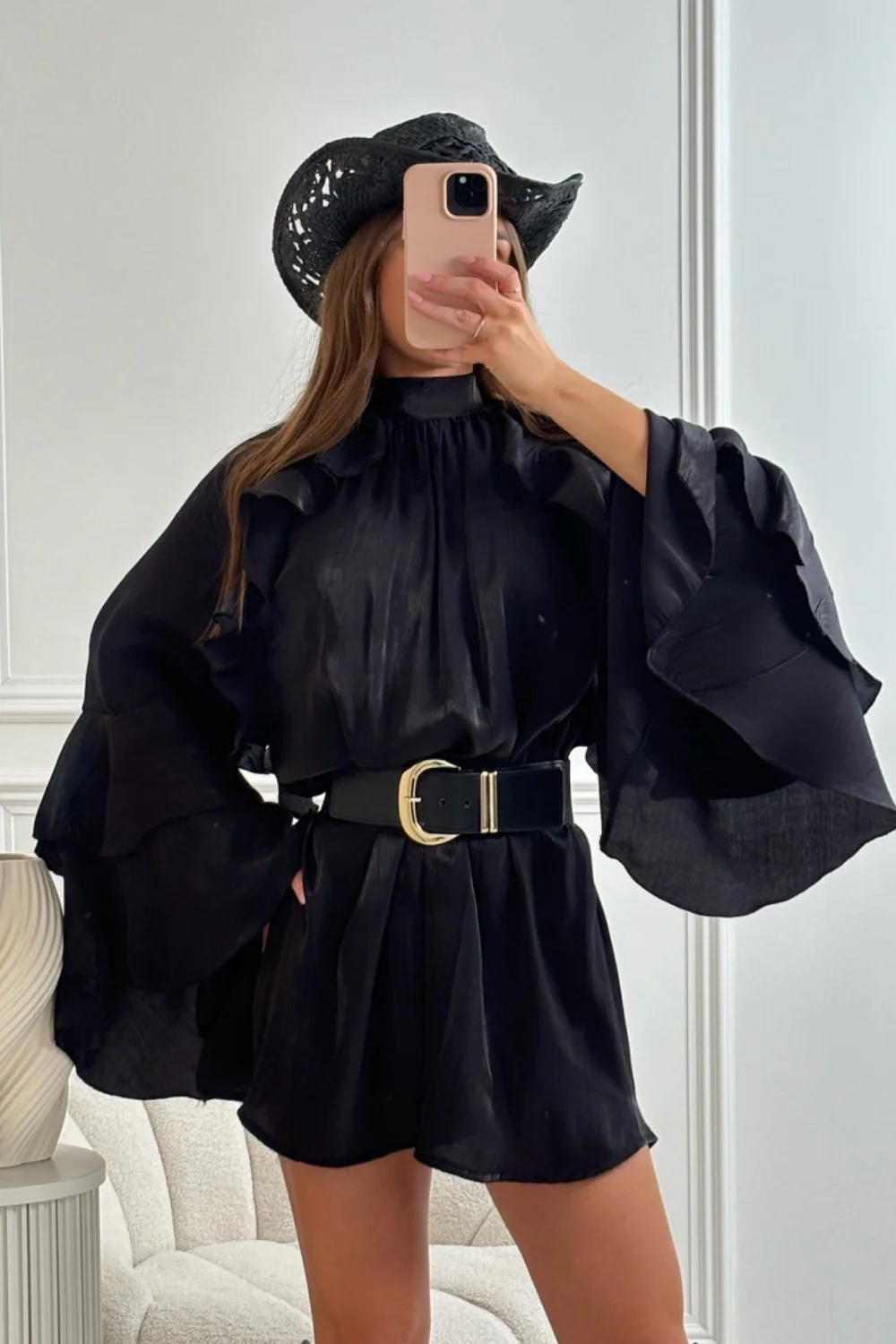 Mollie black flared sleeve shift dress - Image 2