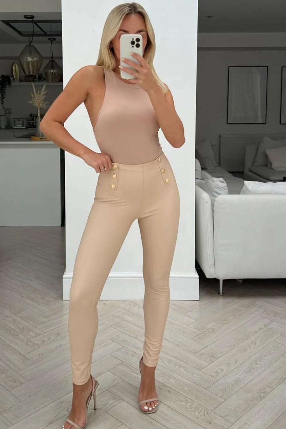 Neve cream gold button pu leggings - Image 3