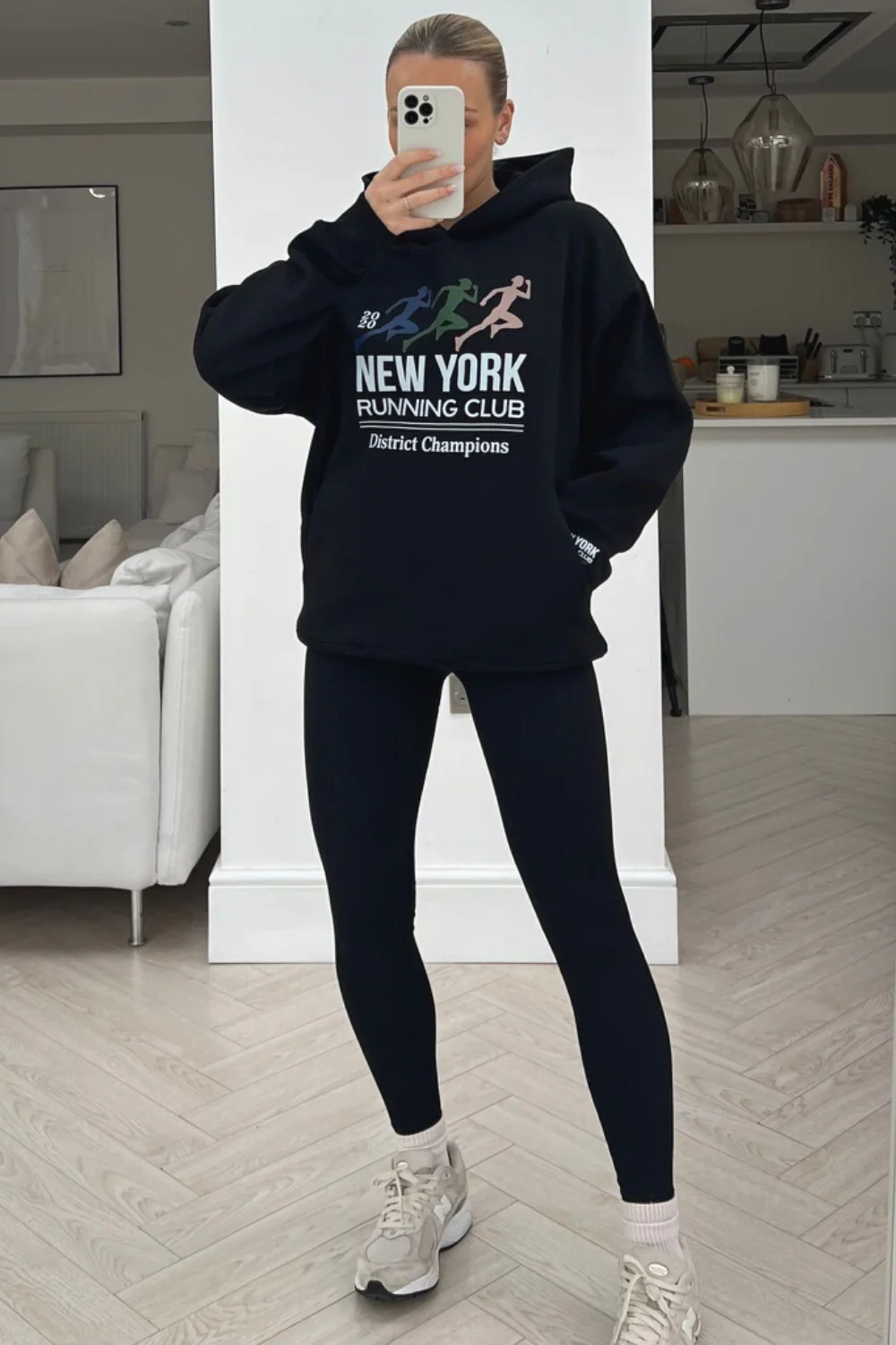 New york running black premium navy printed hoodie - Image 2
