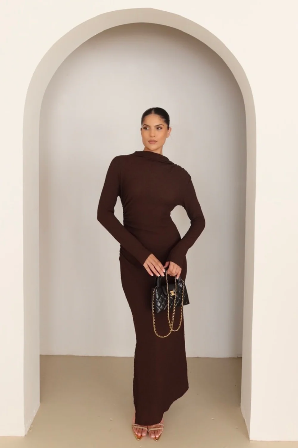 Nola chocolate brown crinkle jersey midi dress - Image 2