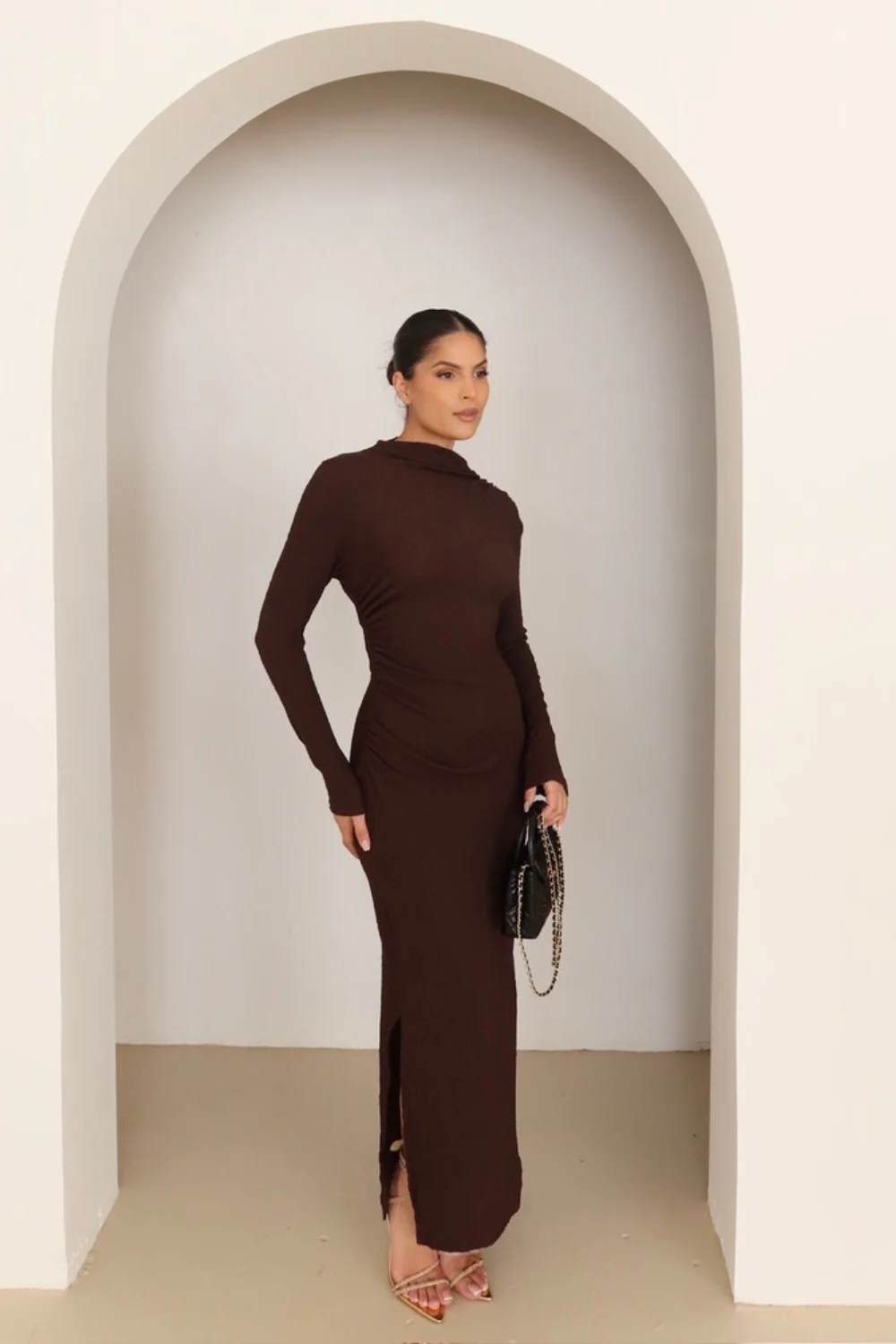 Nola chocolate brown crinkle jersey midi dress - Image 3