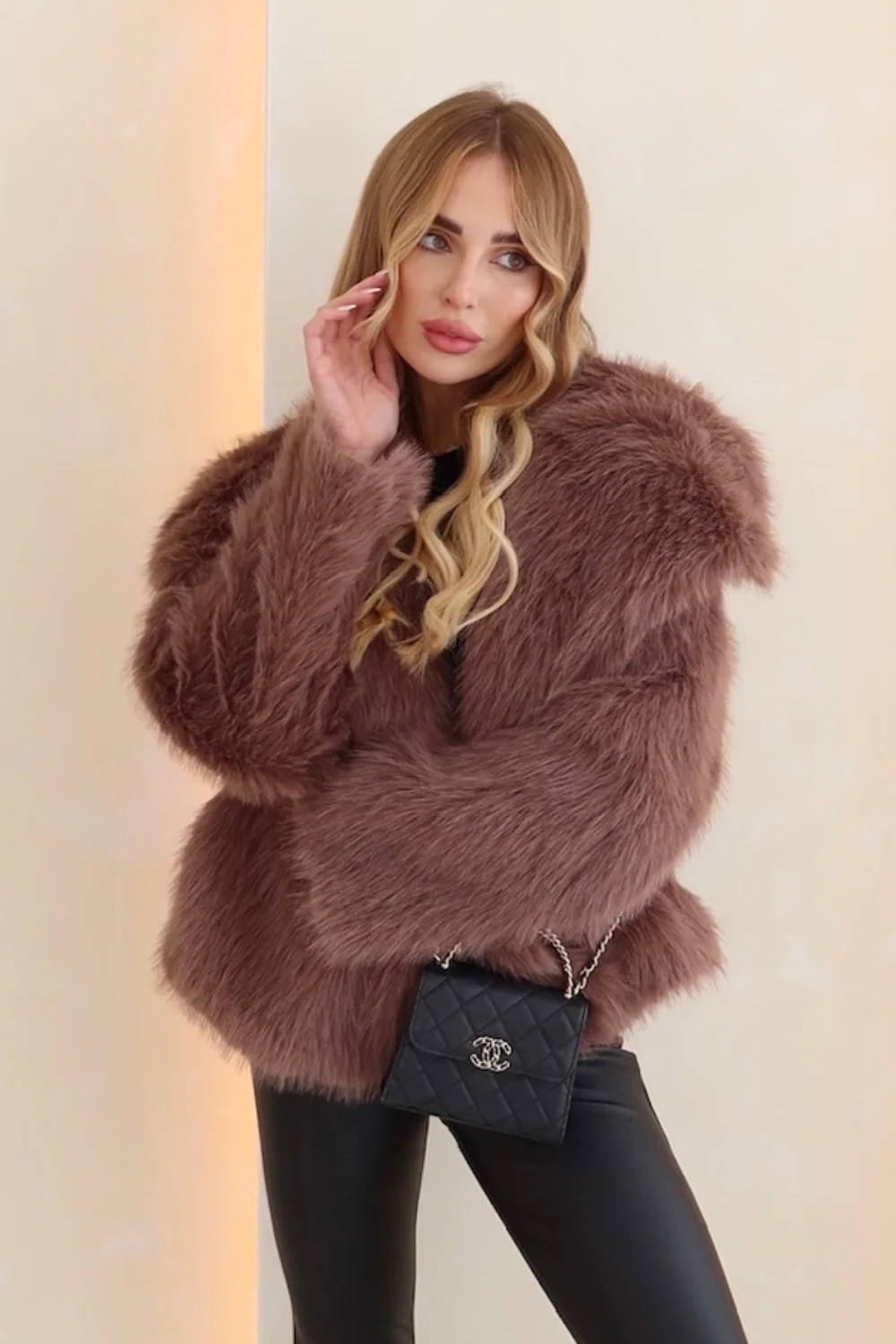 Olivia brown faux fur coat - Image 4