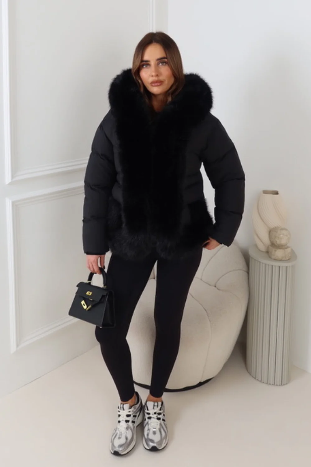 PALMA BLACK FAUX FUR HOOD & ZIP SHORT COAT - Image 2