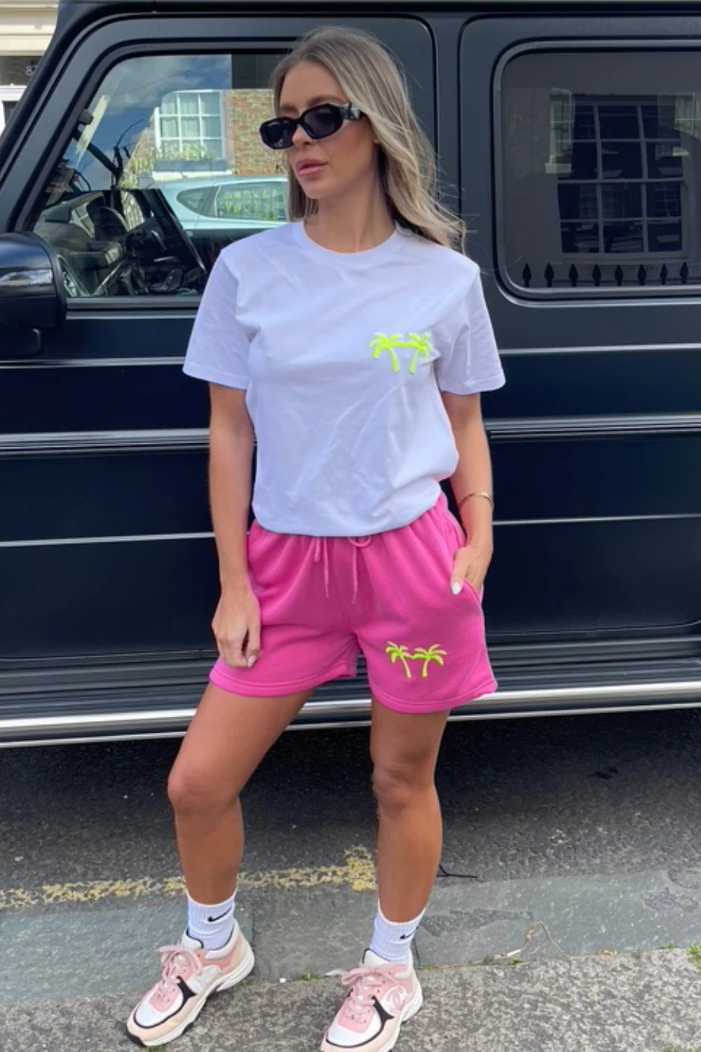 palms yellow & pink embroidered tee short co ord - Image 5
