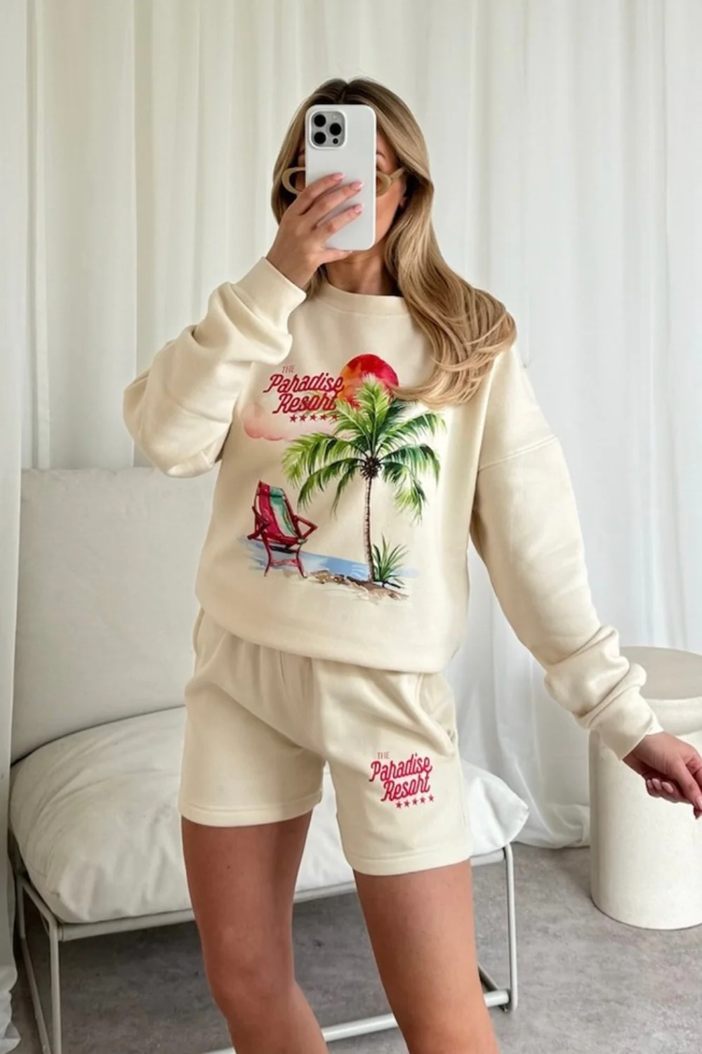 Paradise resort ecru printed sweater shorts loungewear - Image 2