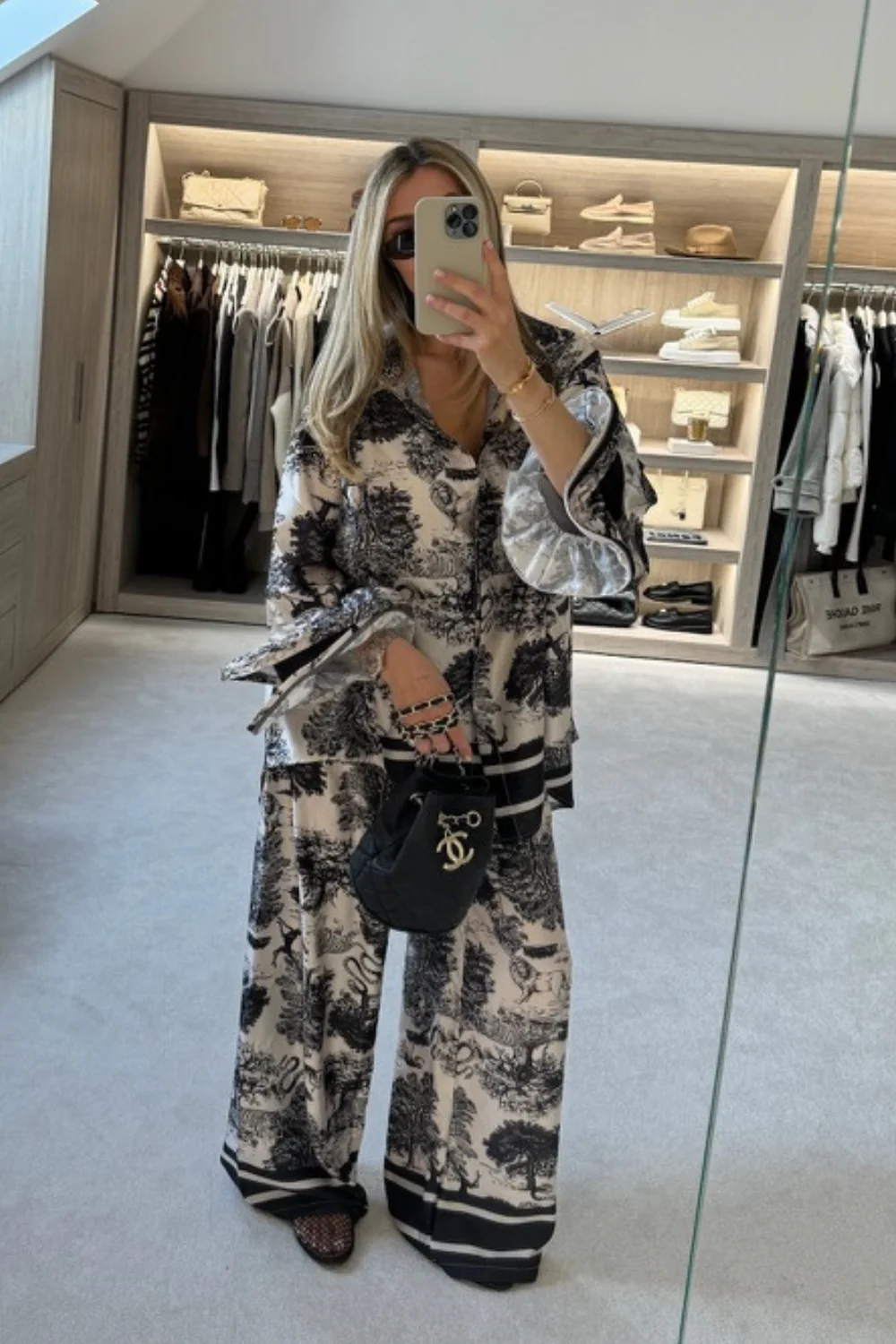 Raya black jungle satin shirt with frill cuffs - Image 3