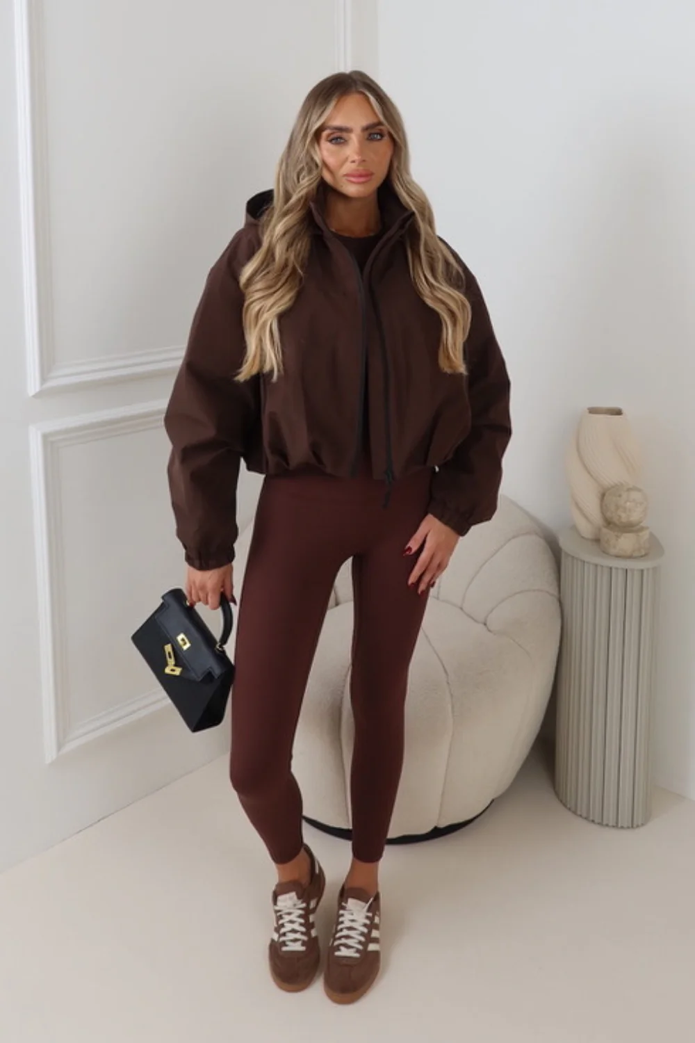 REMI CHOCOLATE CROPPED HOODED DRAWSTRING JACKET - Image 2