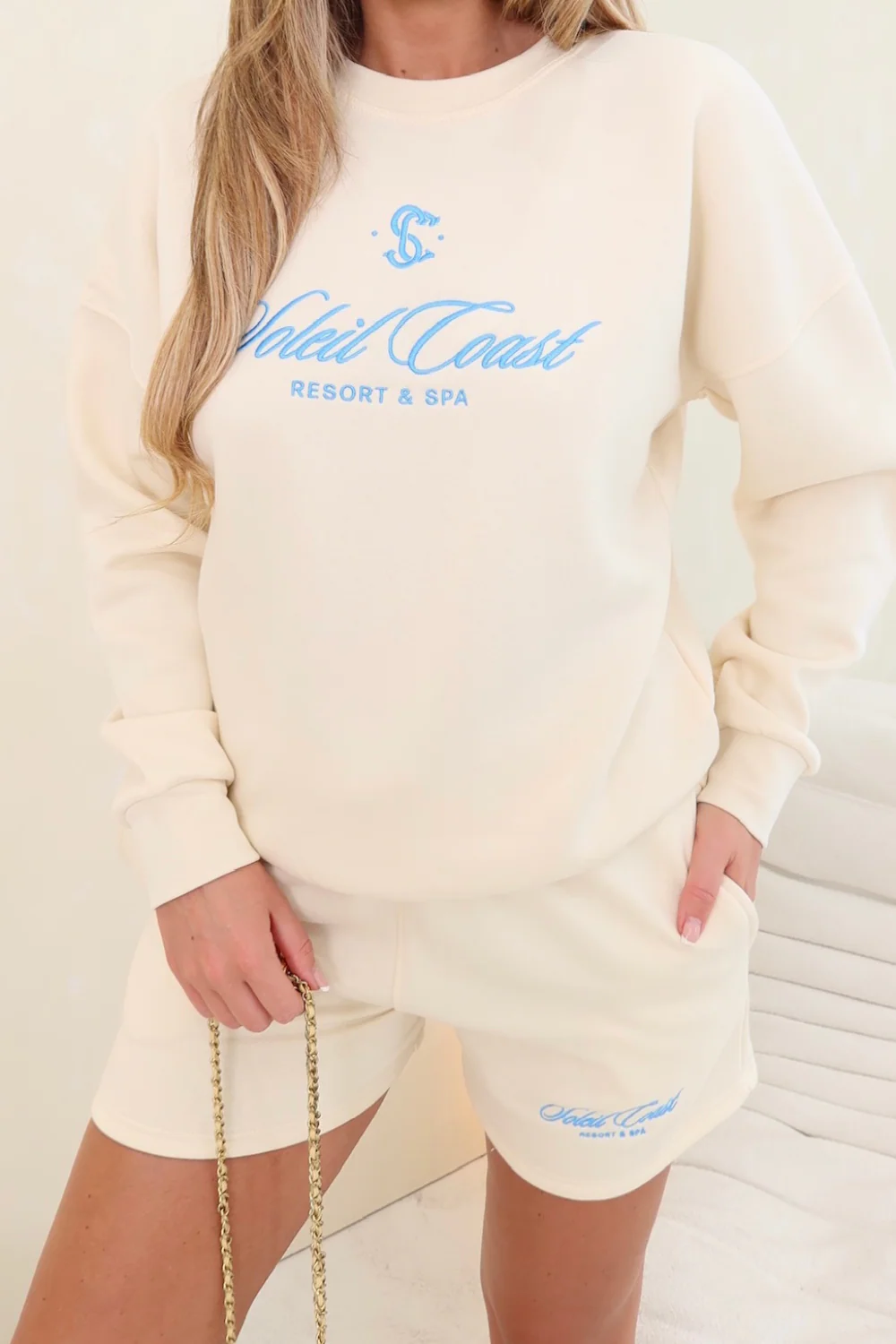 Resort and spa ecru embroidered sweater shorts loungewear - Image 2