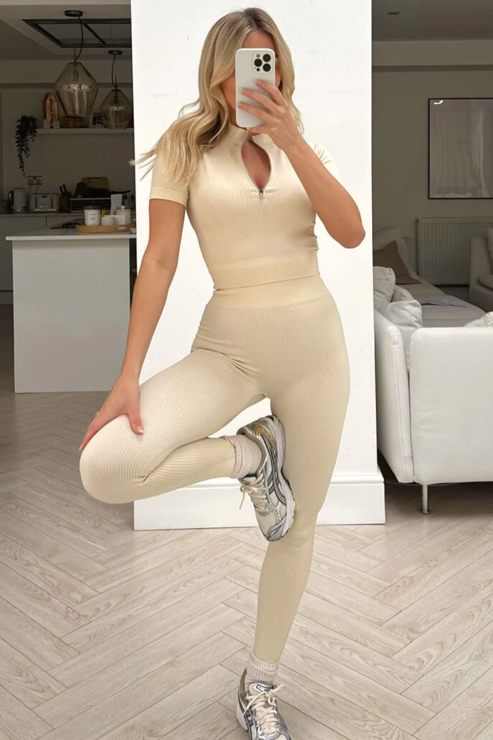 Rhii beige 1/4 zip short sleeve ribbed gym set