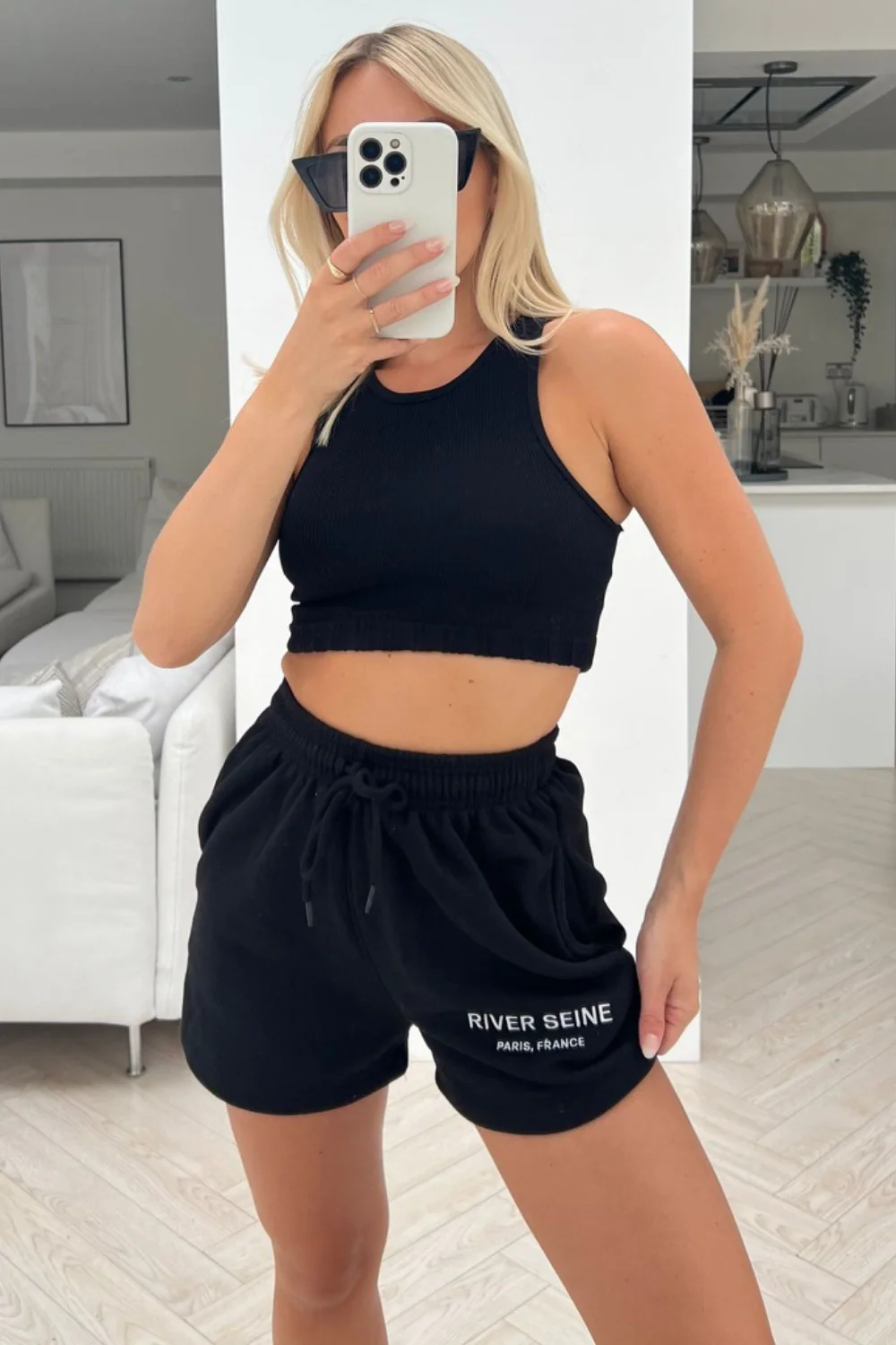 River seine black embroidered fleece lined short