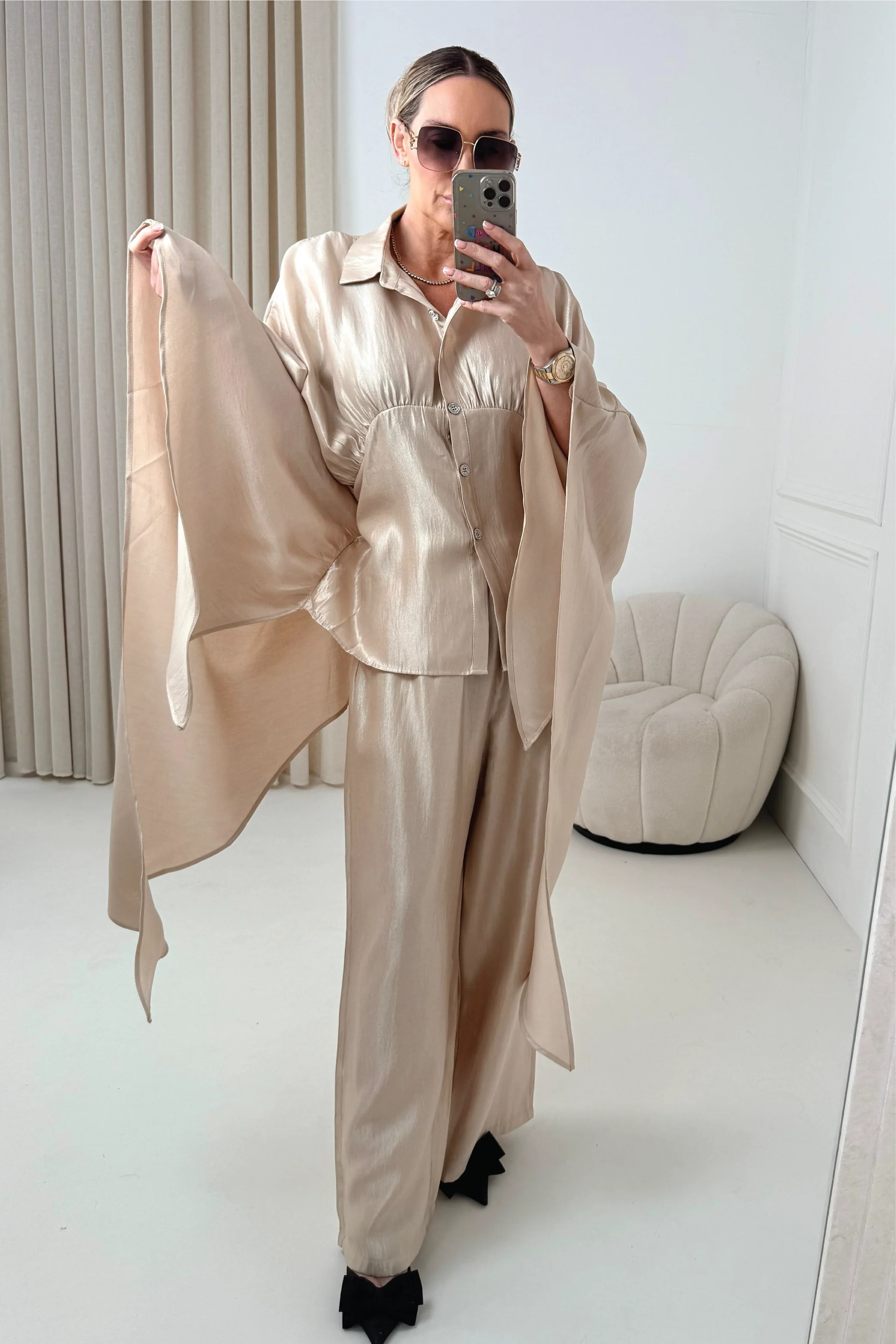 ROSALINA CHAMPAGNE CAPE TOP AND MATCHING DRAWSTRING TROUSERS CO ORD TWO PIECE SET - Image 4
