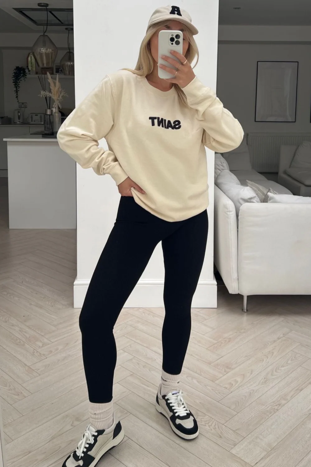 Saint ecru round neck sweater - Image 2