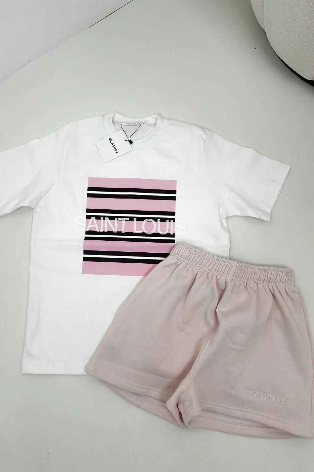 SAINT LOUIS BABY PINK & WHTE EMBROIDERED PREMIUM TEE & SHORTS SET - Image 4