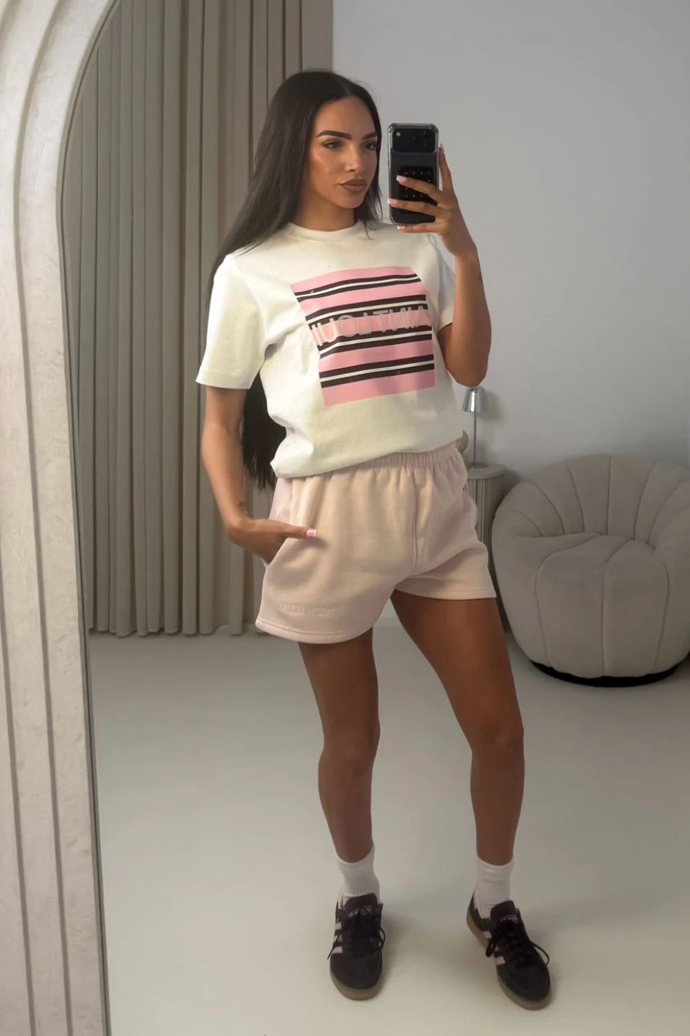 SAINT LOUIS BABY PINK & WHTE EMBROIDERED PREMIUM TEE & SHORTS SET - Image 5