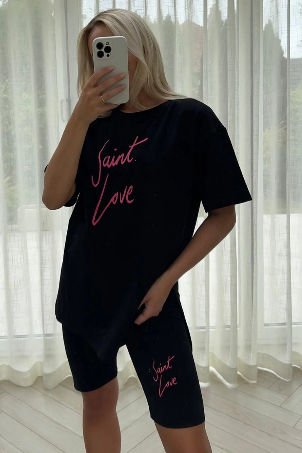 Saint love black & pink embroidered cycling short coord