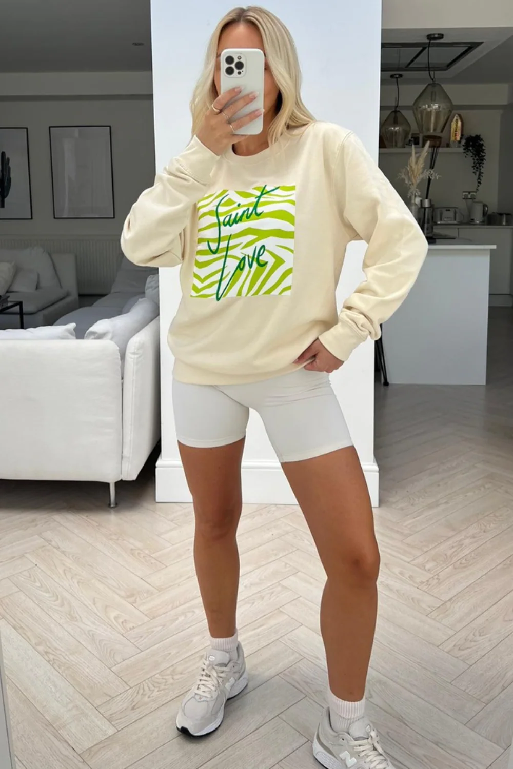 Saint love ecru round neck print embroidered sweater - Image 2