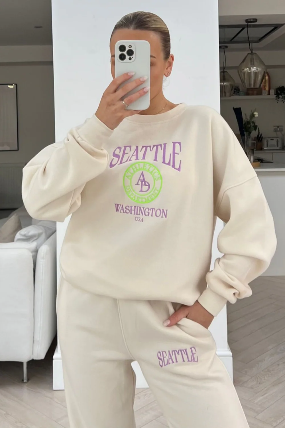 Seattle Washington ecru & lilac embroidered sweater loungewear set - Image 2