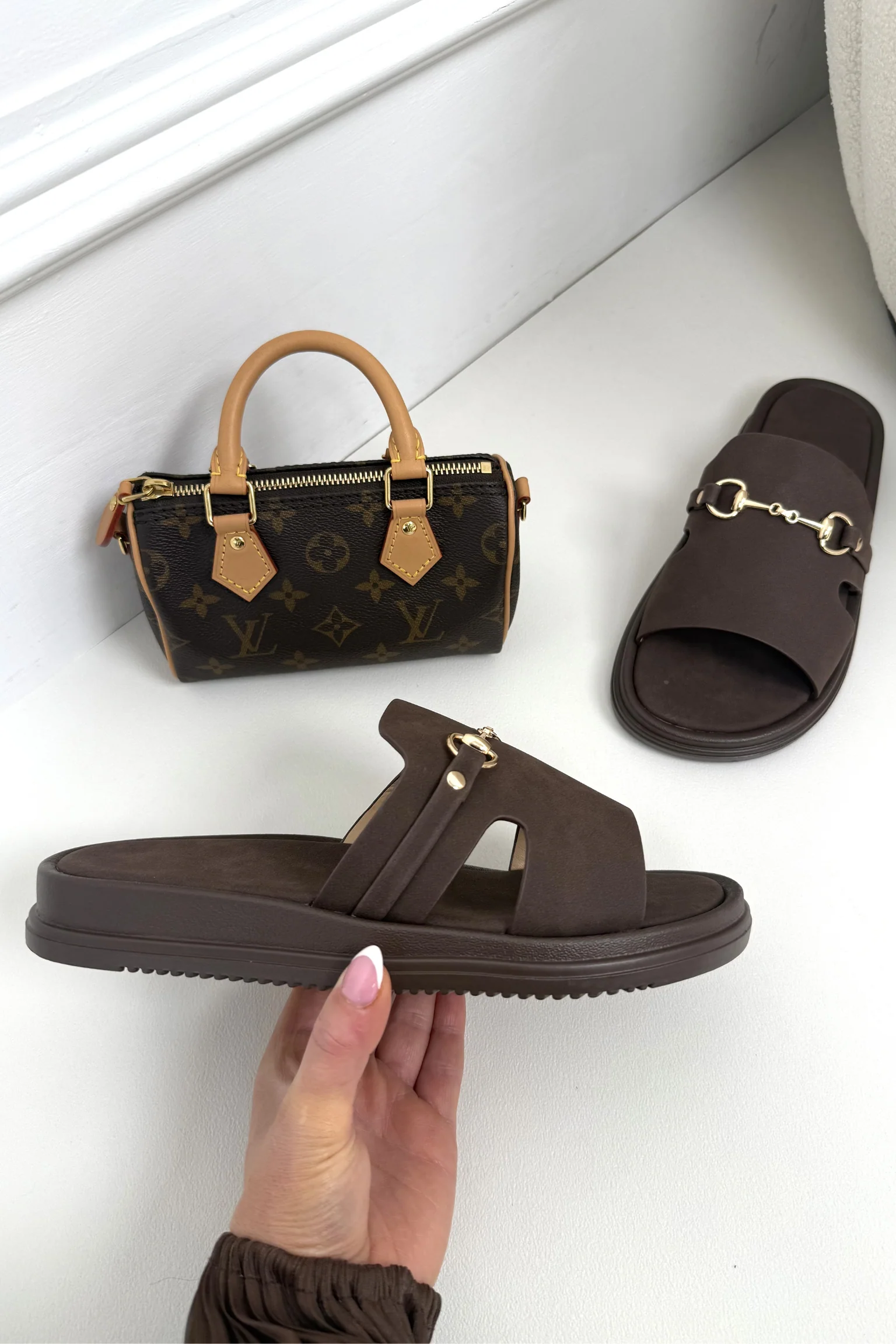 SHEREE CHOCOLATE GOLD BUCKLE SLIDERS