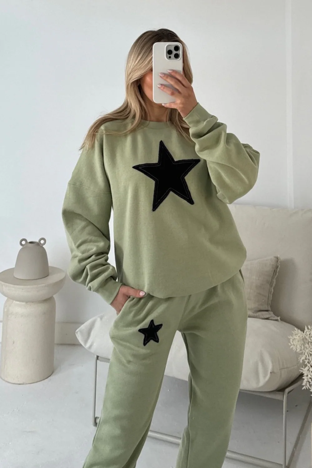 Star applique sage embroidered sweater joggers loungewear - Image 2