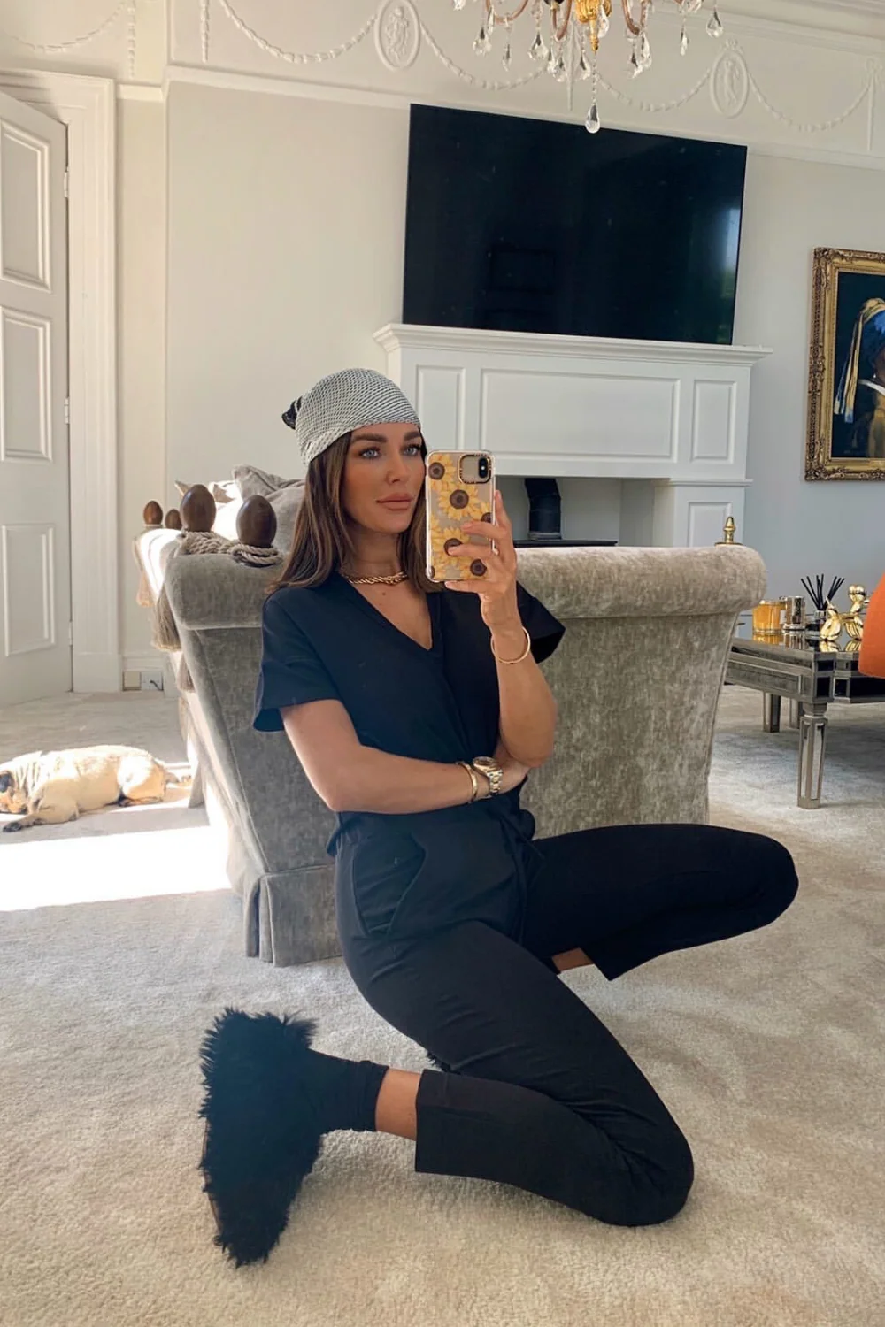 STELLA Black V Neck Loungewear Set - Image 8