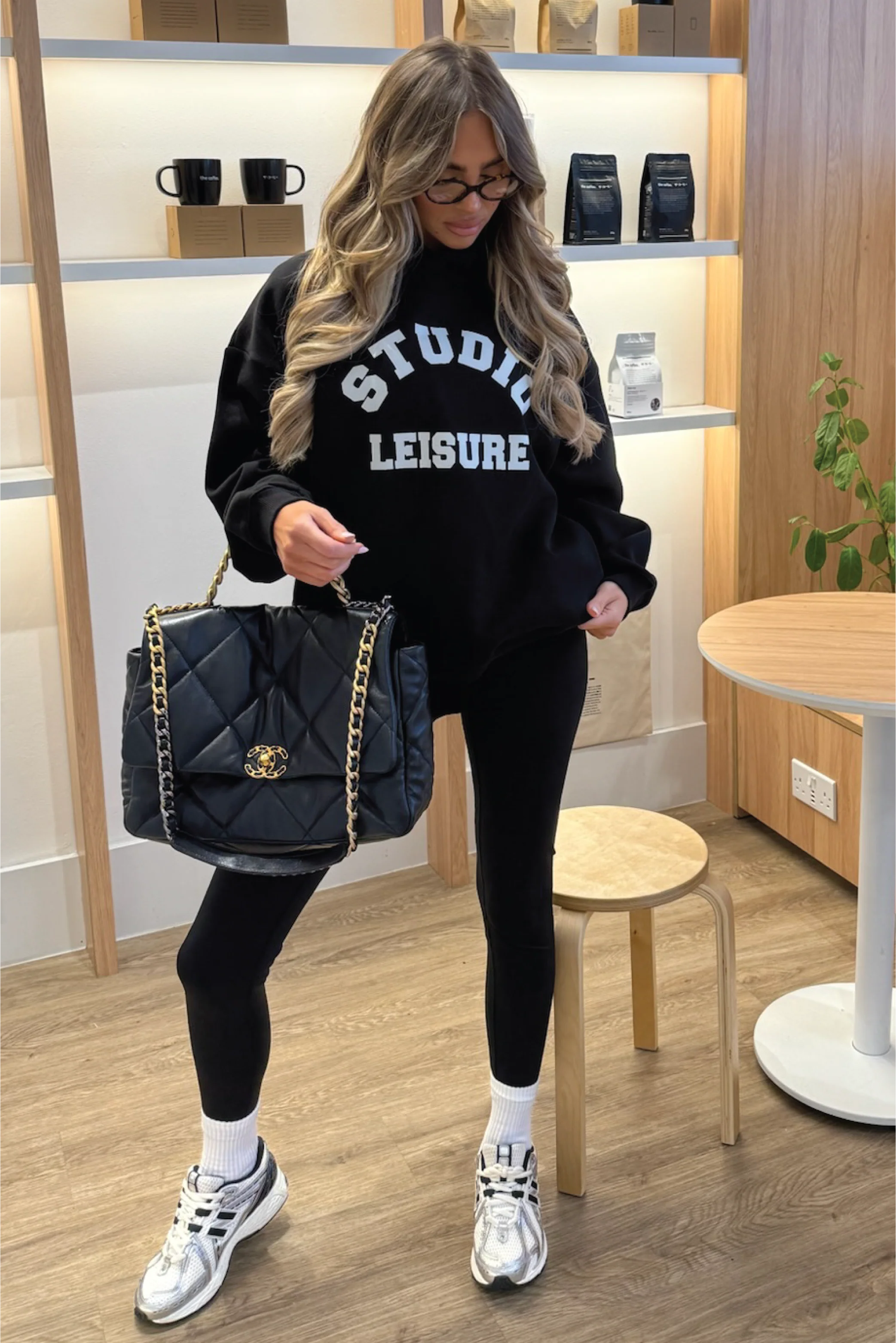 STUDIO LEISURE ESSENTIAL BLACK PRINTED HOODIE - Image 3