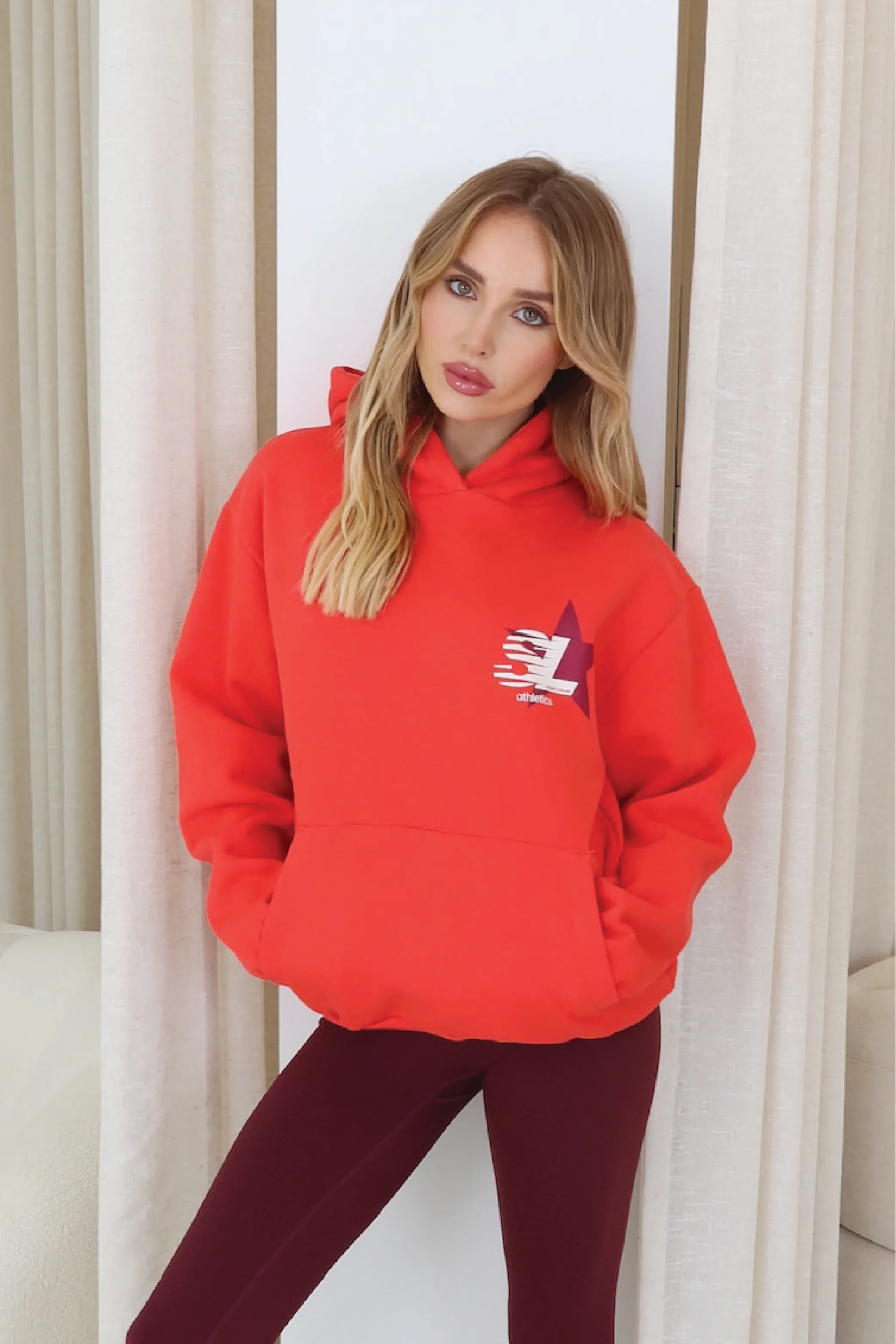 Studio leisure star red printed hoodie - Image 2