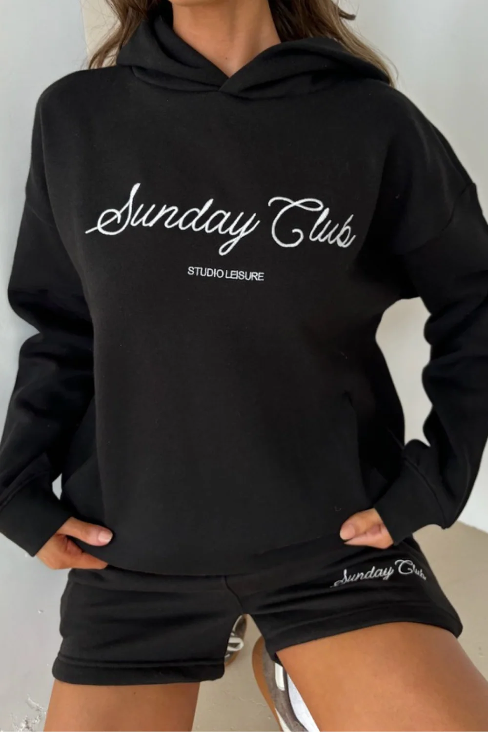 Studio leisure sunday black embroidered hoodie - Image 2