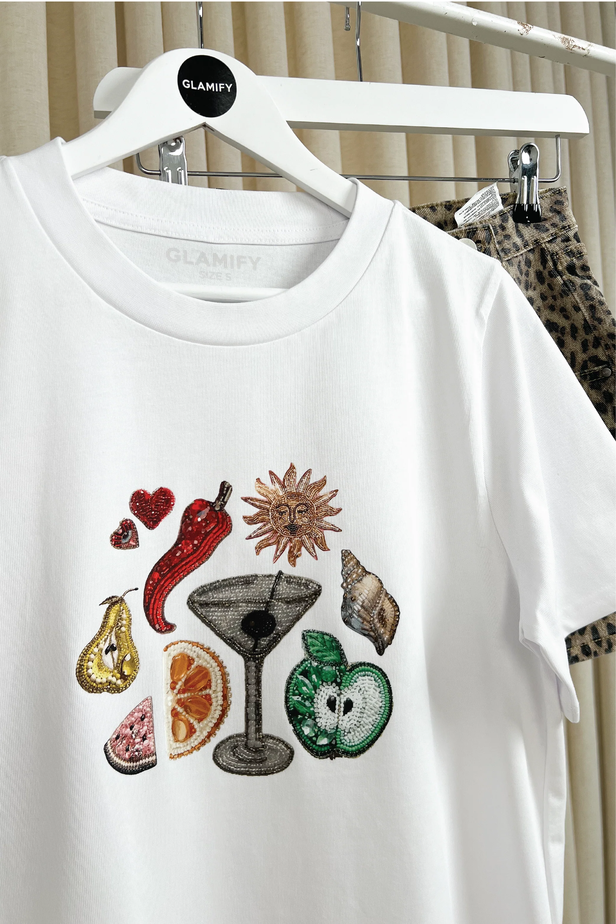 Summer fruits white heavyweight printed t-shirt - Image 4