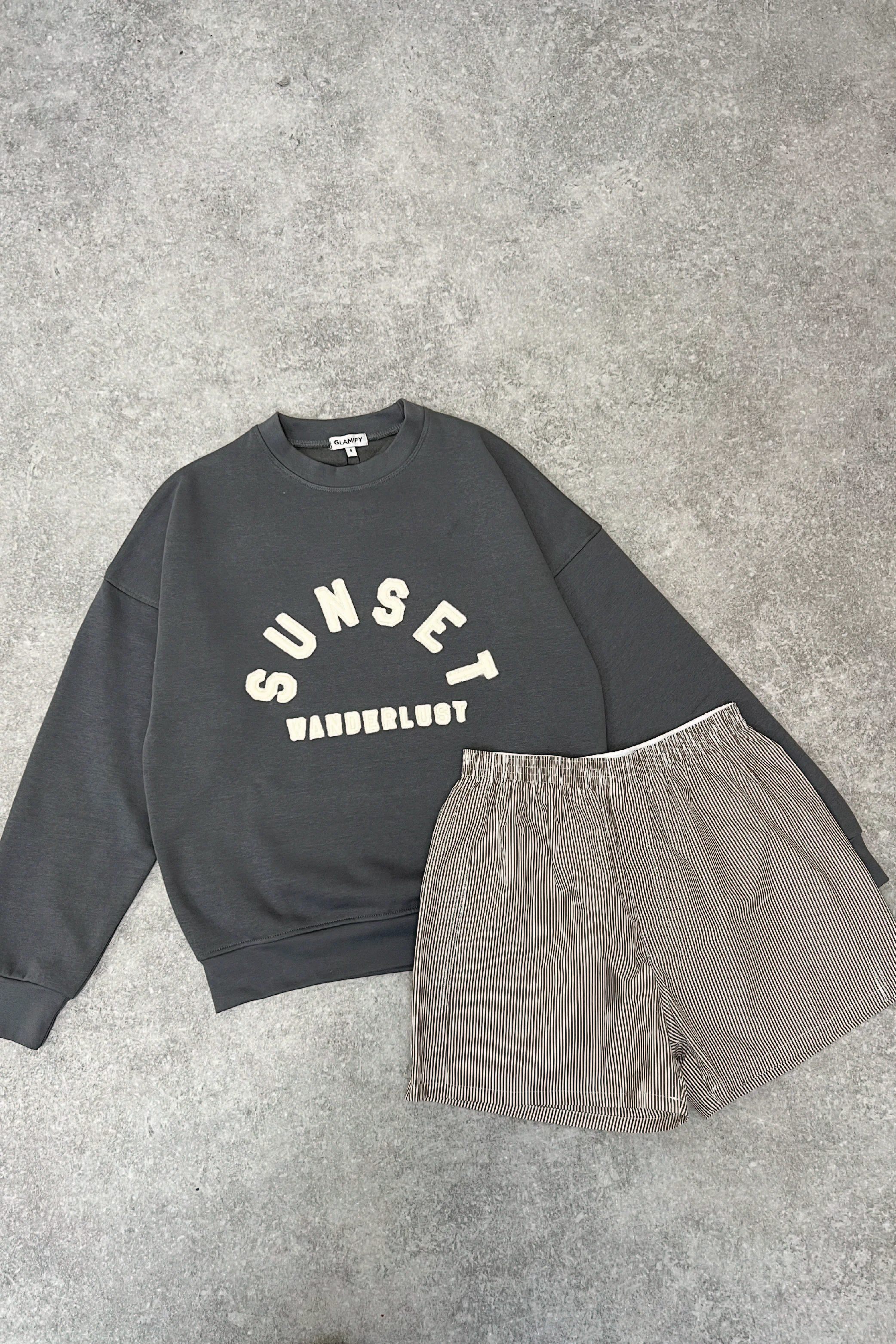 Sunset wanderlust steel grey applique embroidered sweater - Image 2