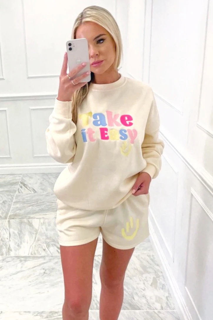 take it easy ecru sweater short loungewear set - Image 2