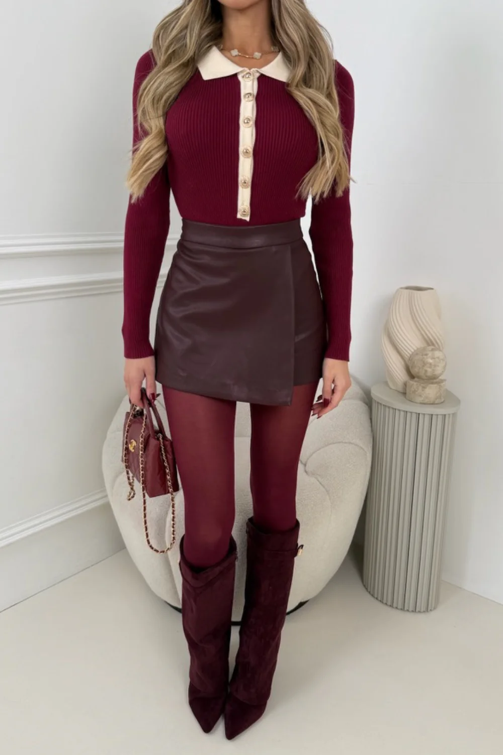 TARA BURGUNDY FAUX LEATHER SKORT - Image 4