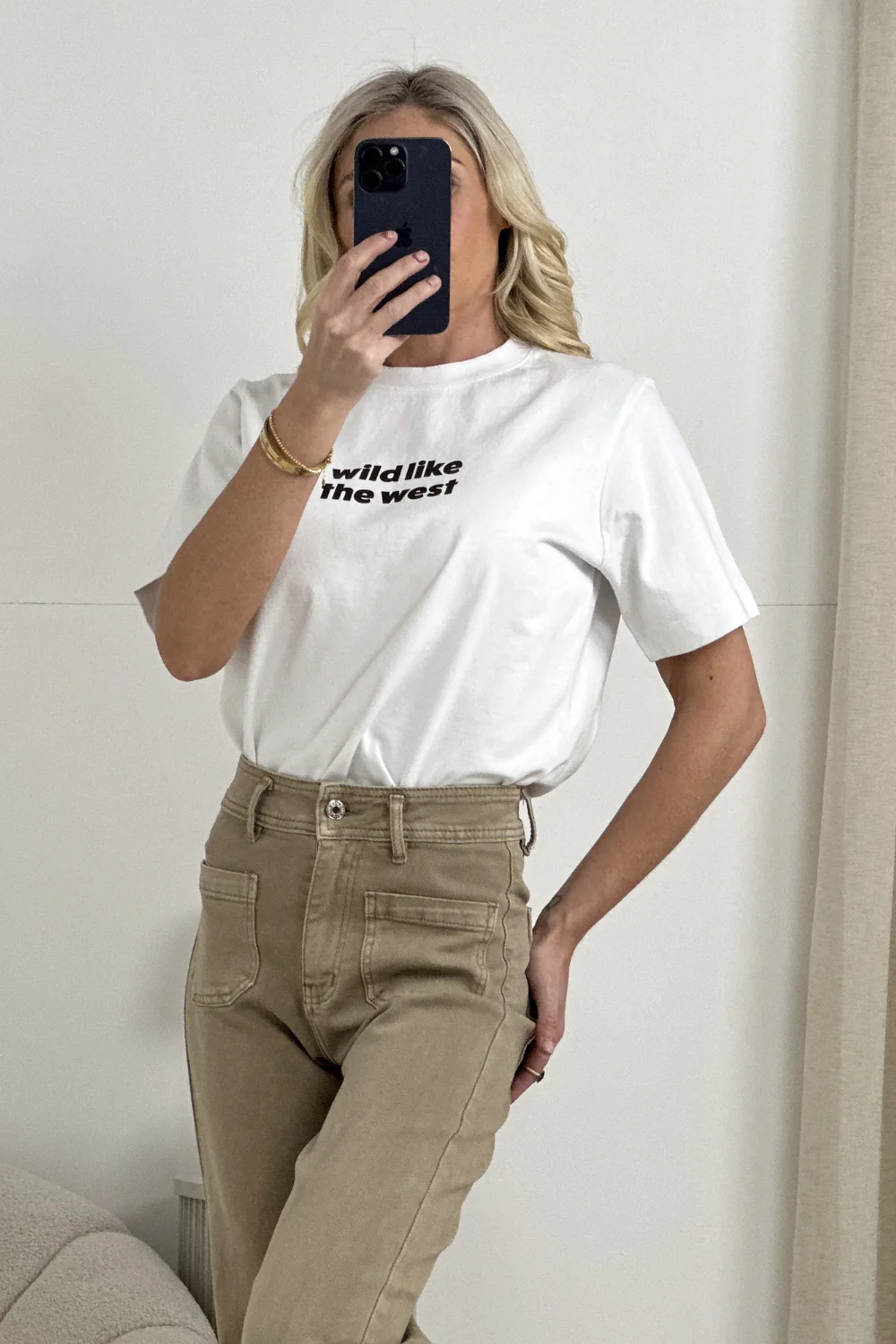WILD LIKE THE WEST PRINTED WHITE HEAVYWEIGHT T-SHIRT - Image 2