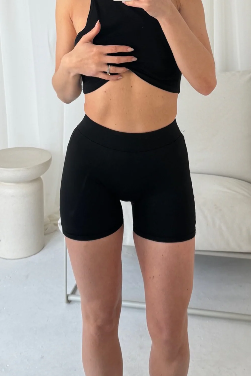 Zena black seamless cycling shorts - Image 5