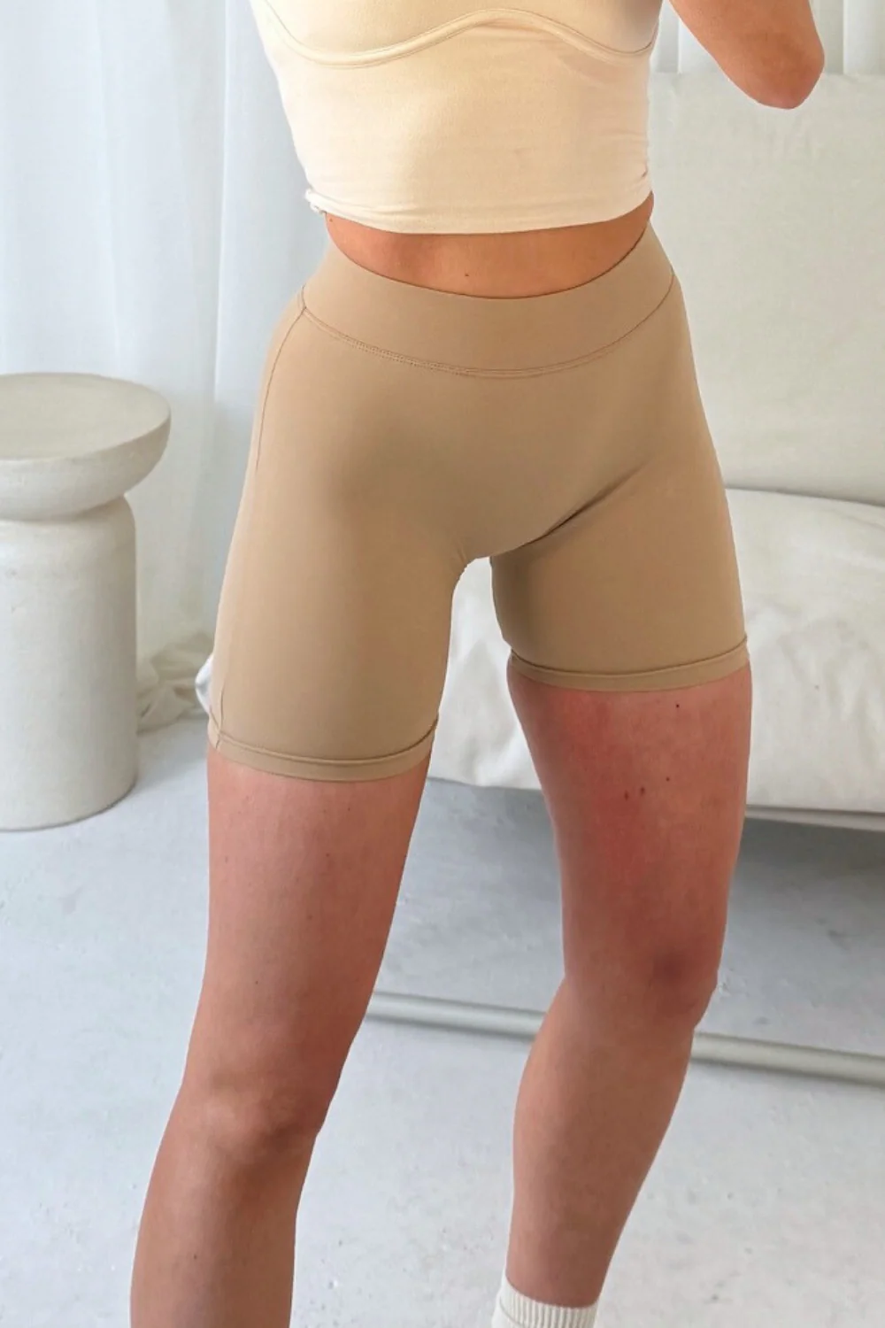 Zena camel cycling shorts - Image 4