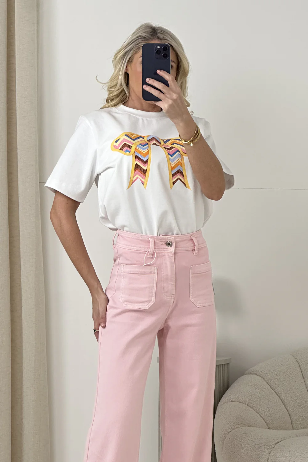 ZIGZAG BOW PRINTED WHITE HEAVYWEIGHT T-SHIRT - Image 2